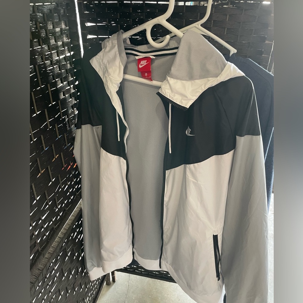 Men’s NIKE xl windbreaker